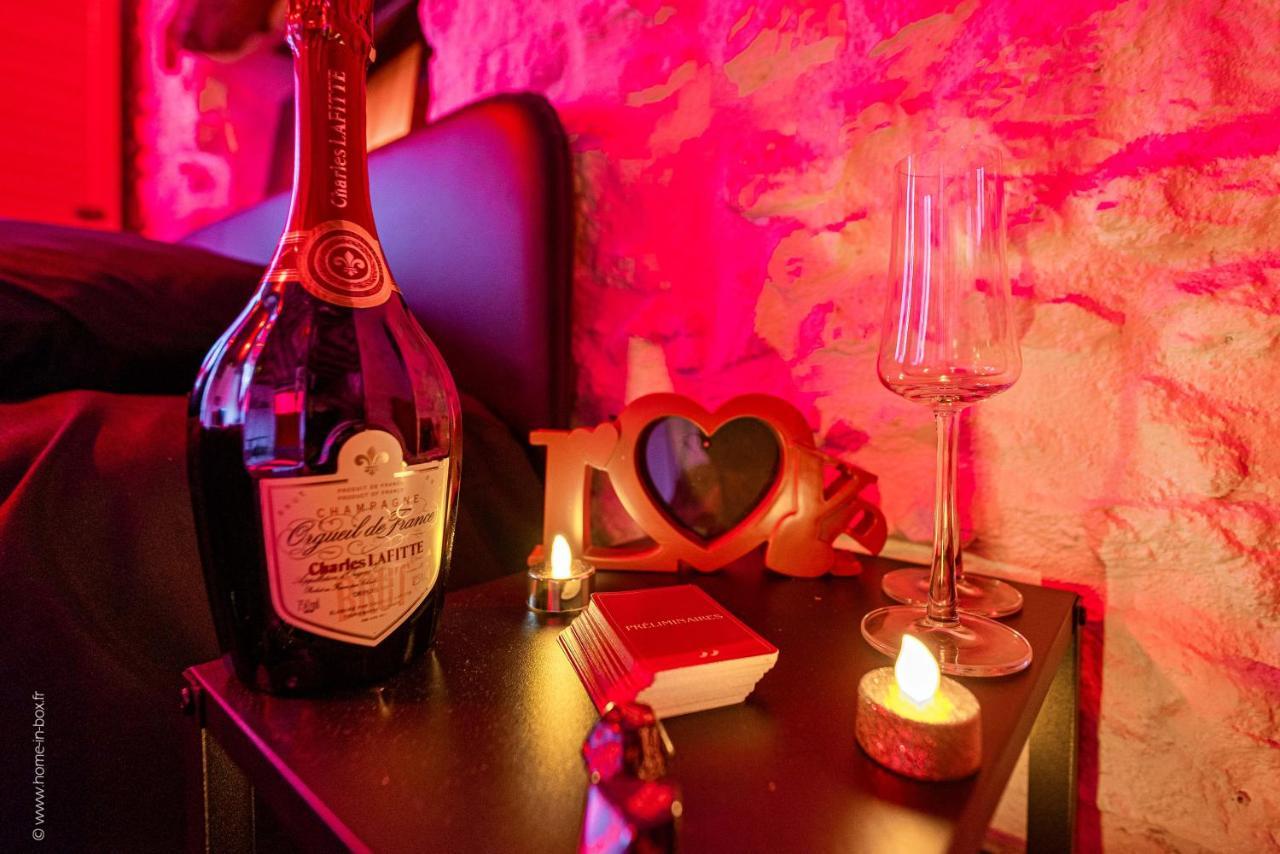 Étampes Love Room - Sauna - Secret Suite Au Calme المظهر الخارجي الصورة