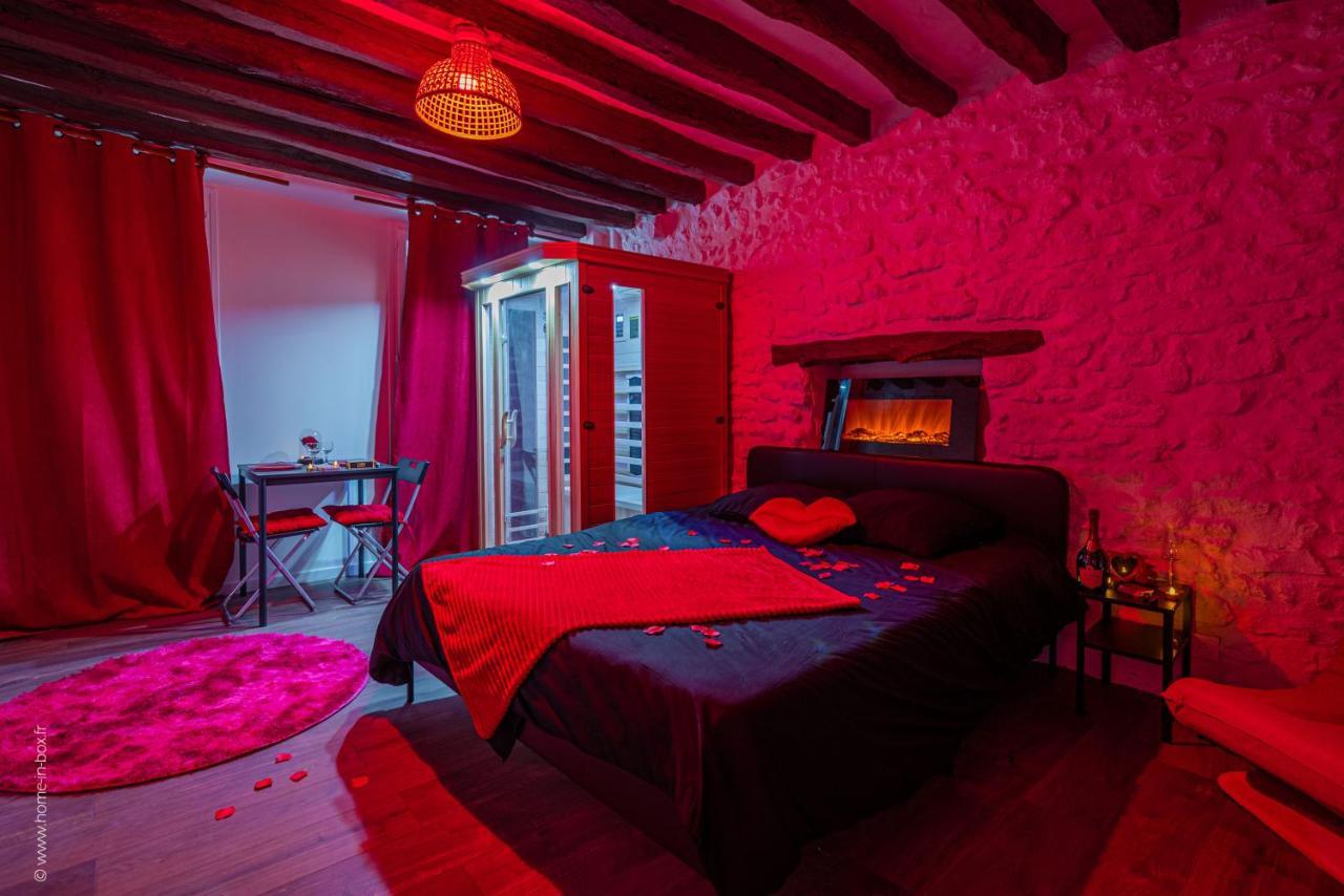 Étampes Love Room - Sauna - Secret Suite Au Calme المظهر الخارجي الصورة