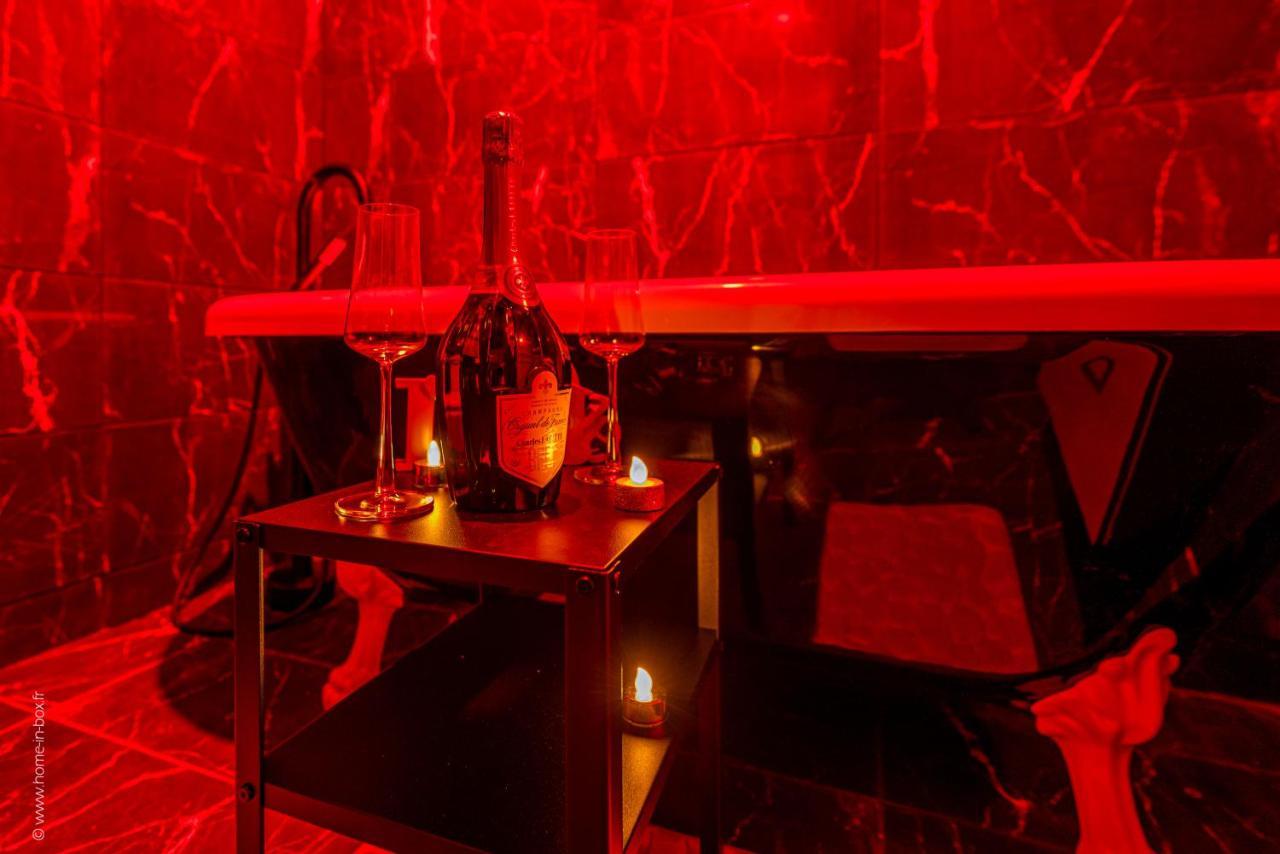 Étampes Love Room - Sauna - Secret Suite Au Calme المظهر الخارجي الصورة