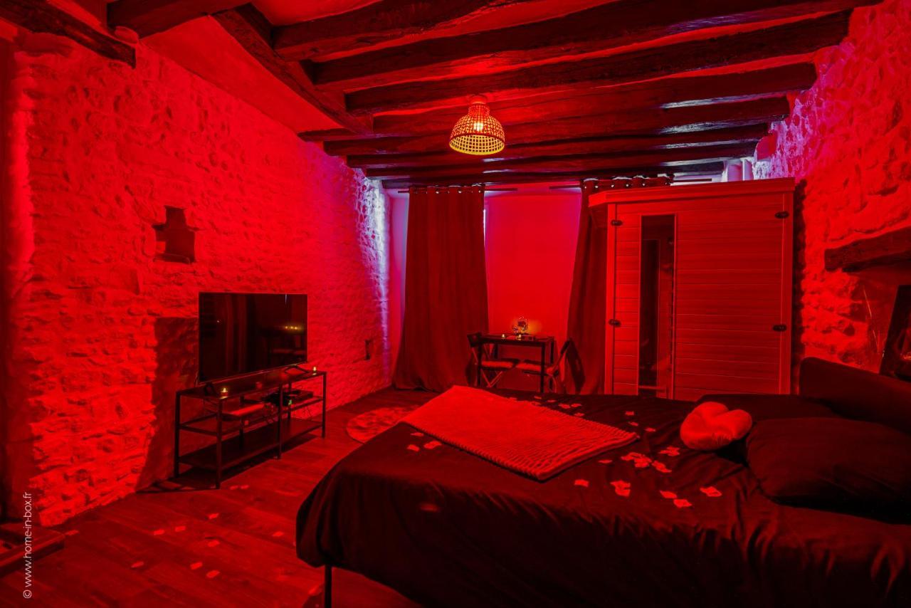 Étampes Love Room - Sauna - Secret Suite Au Calme المظهر الخارجي الصورة