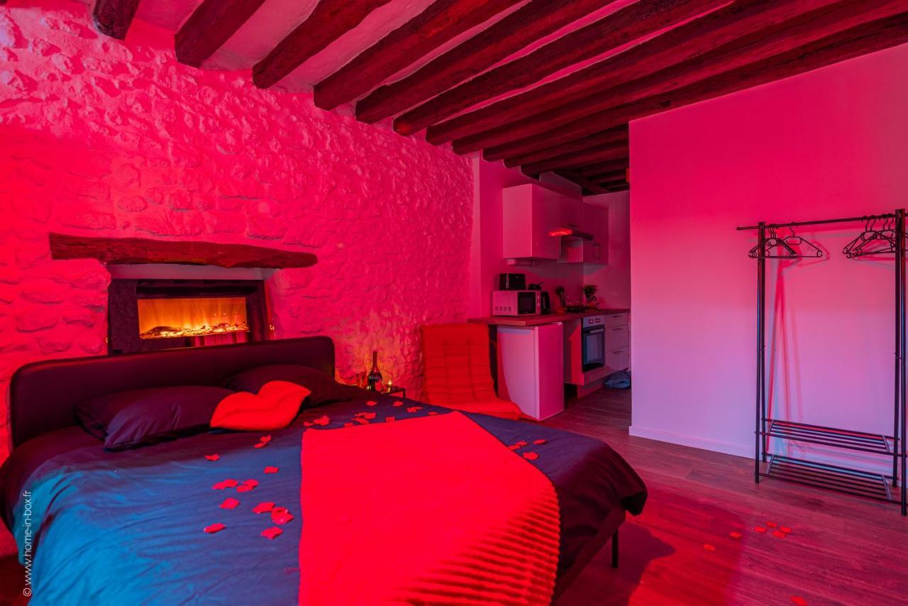 Étampes Love Room - Sauna - Secret Suite Au Calme المظهر الخارجي الصورة